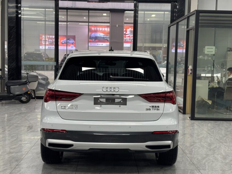 Audi Q3 Белый Elegance