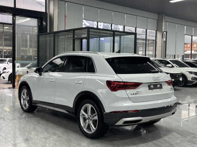 Audi Q3 Белый Elegance