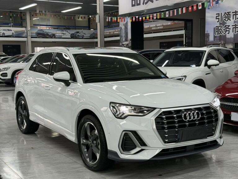 Audi Q3 Белый Dynamic