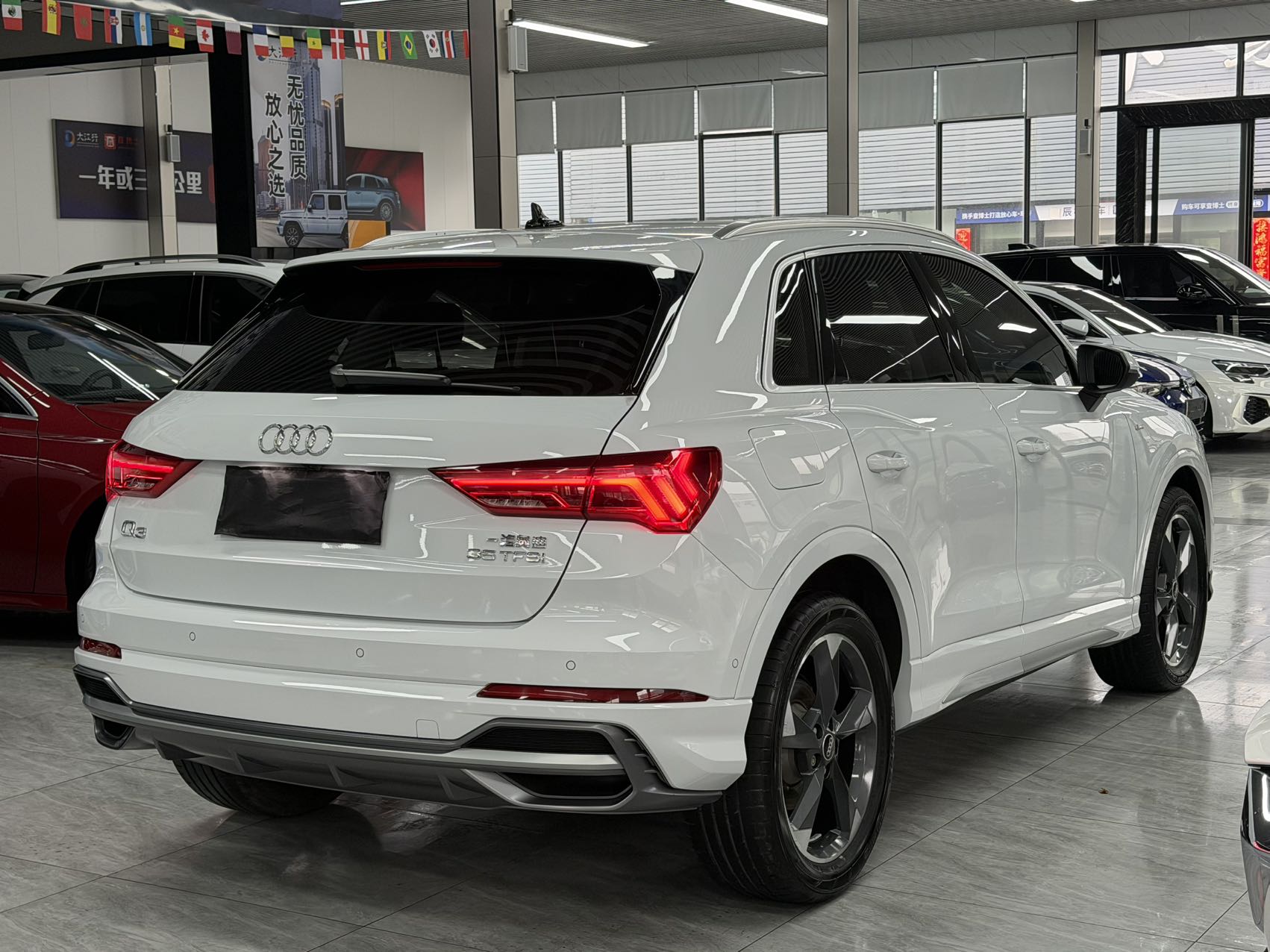 Audi Q3 Белый Dynamic