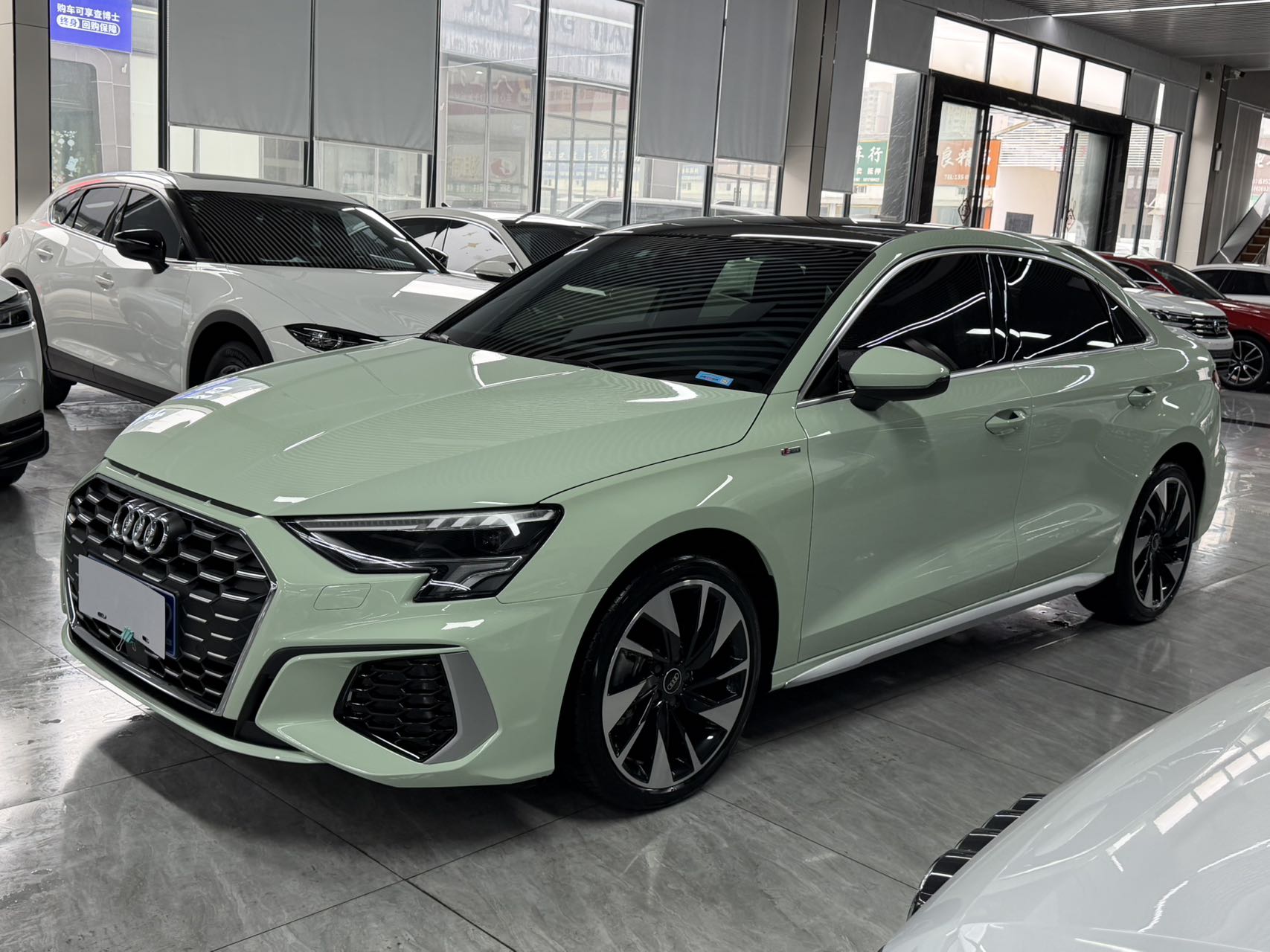 Audi A3 Белый