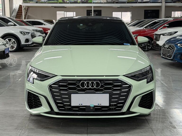 Audi A3 Белый