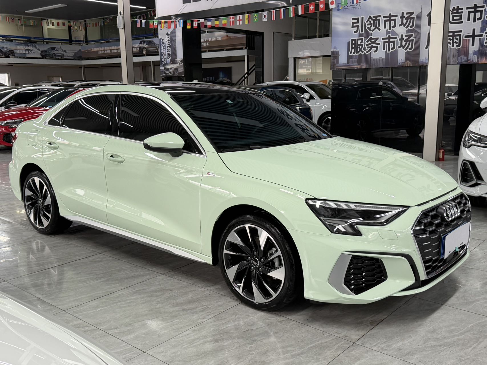 Audi A3 Белый