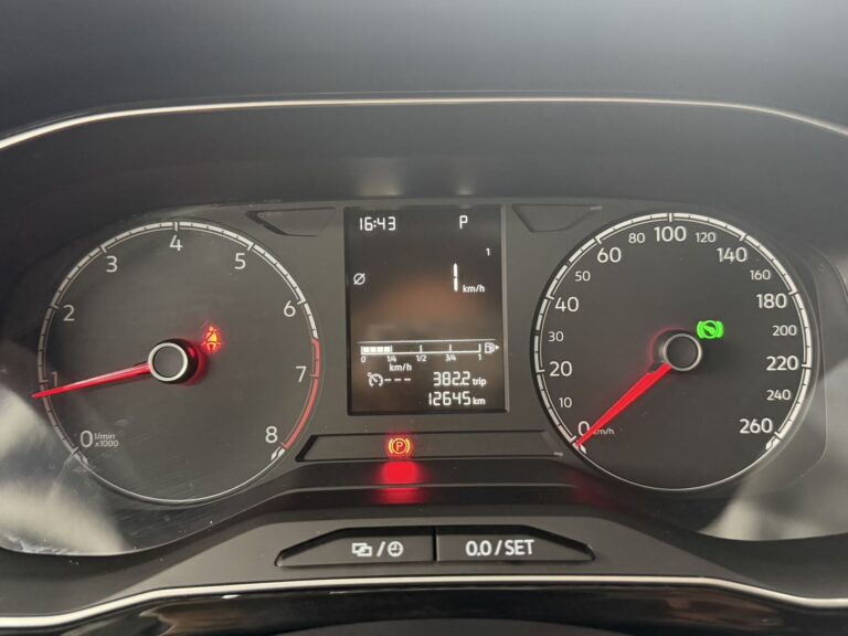 Jetta VS5 Белый