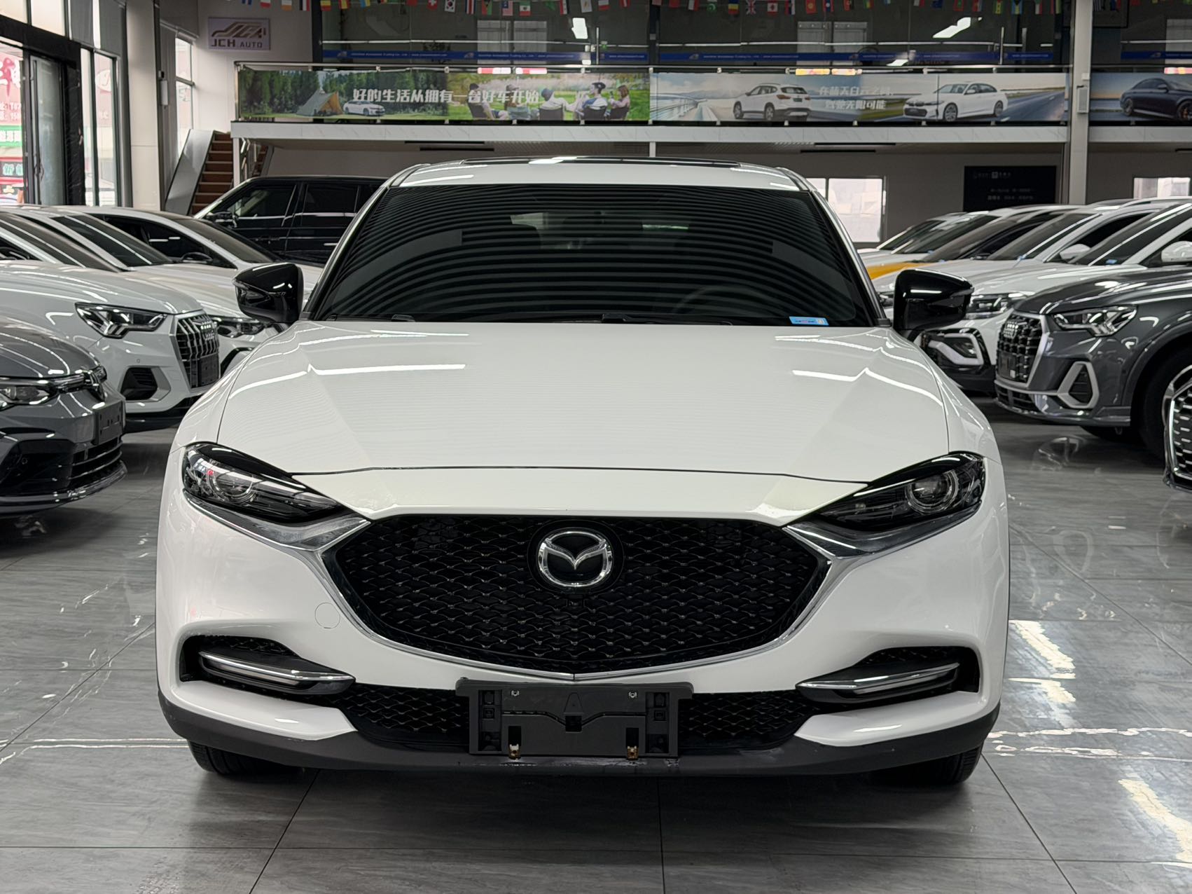 Mazda CX-4 Белый