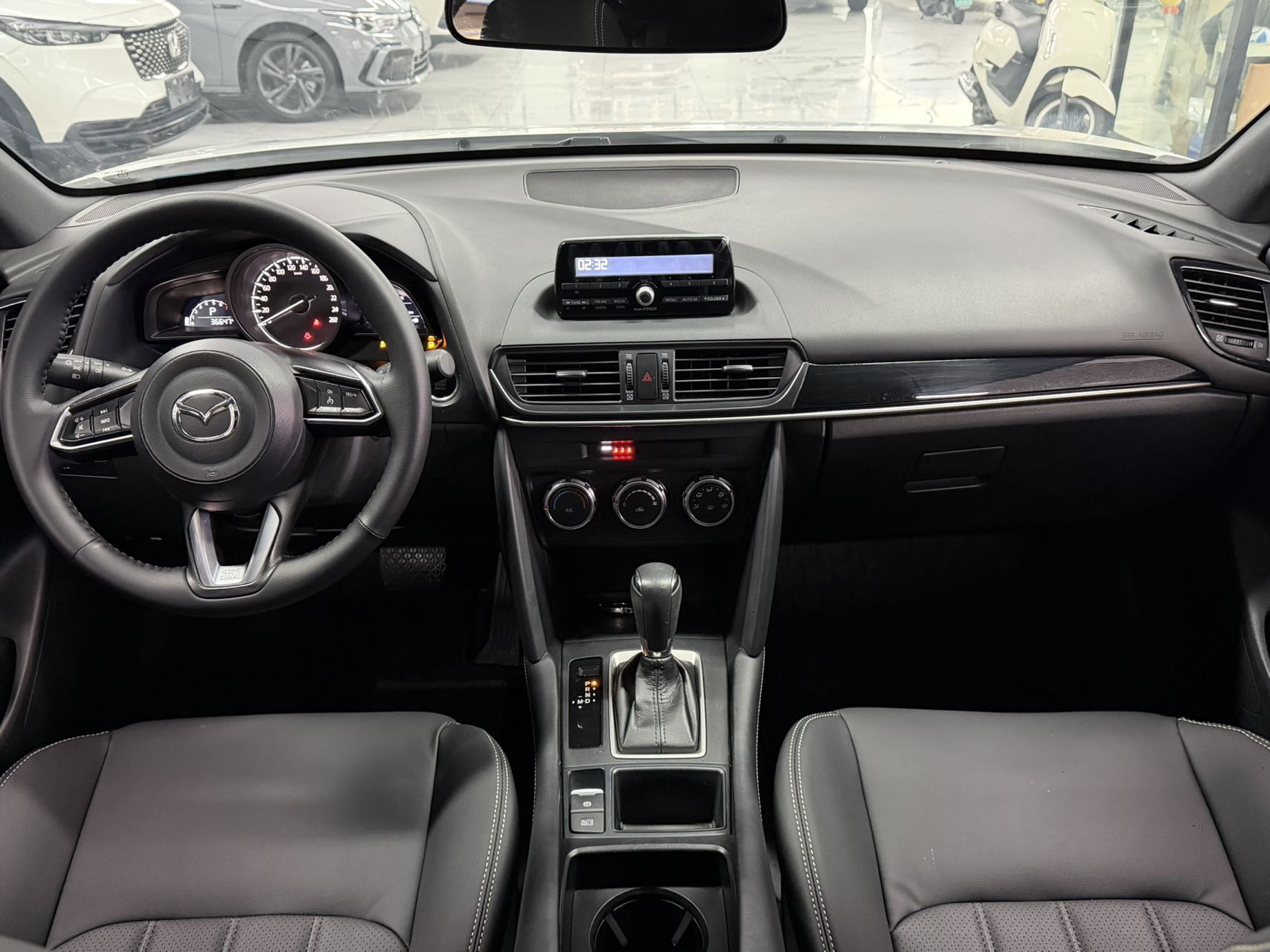 Mazda CX-4 Белый
