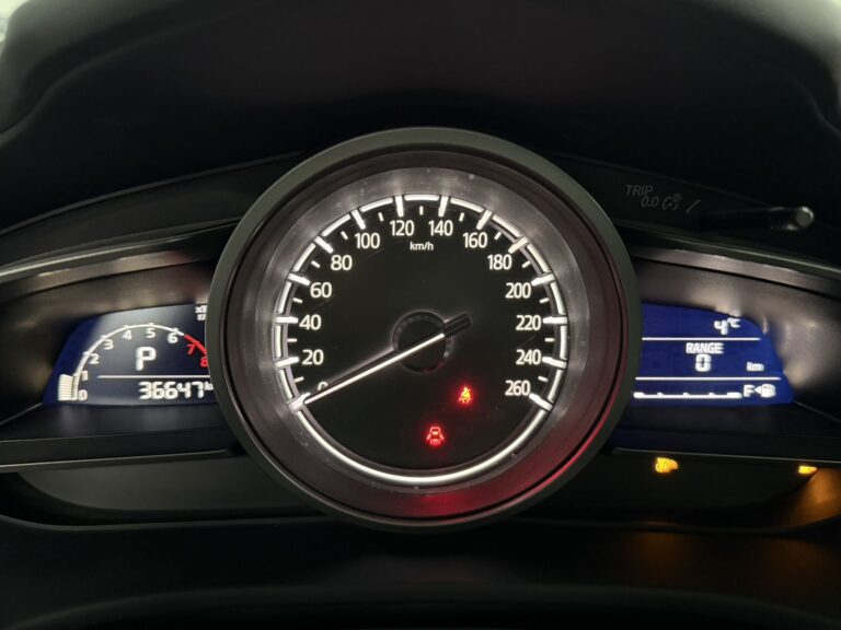 Mazda CX-4 Белый