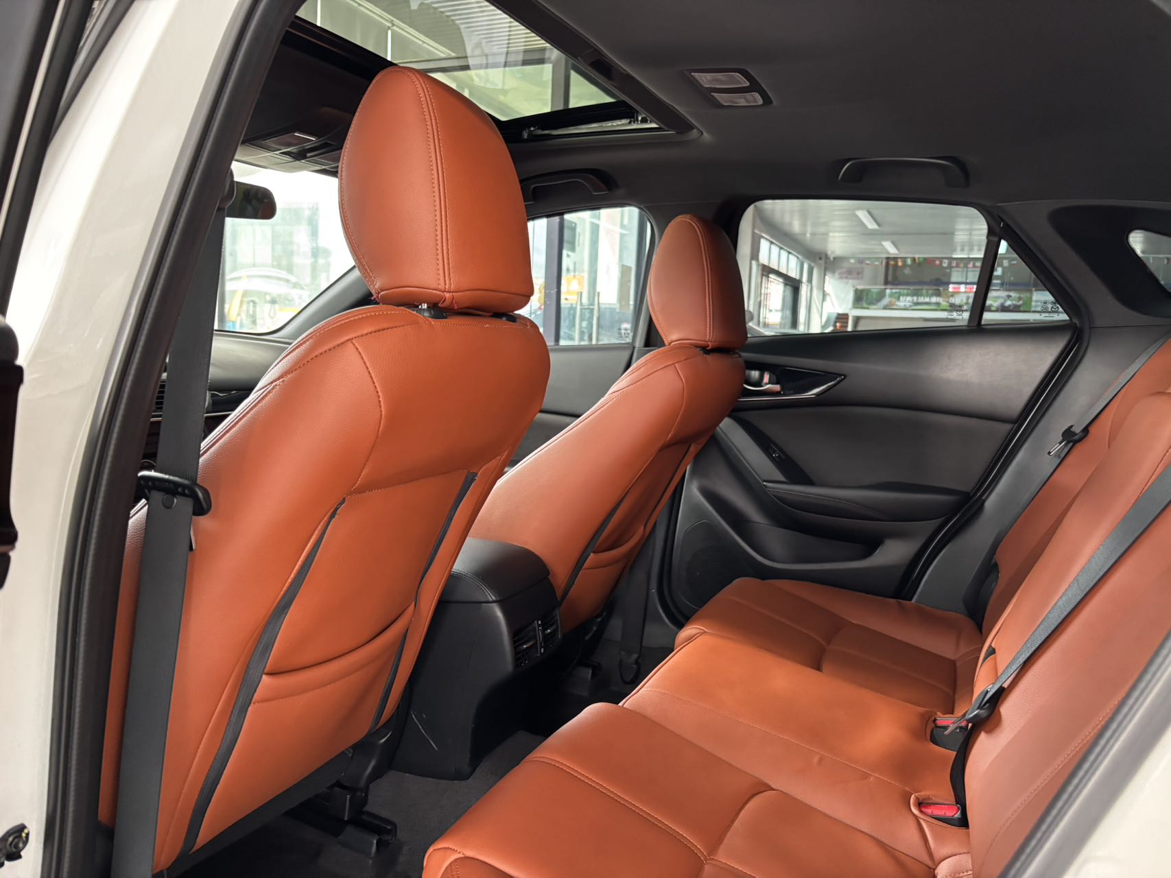 Mazda CX-4 Белый 2